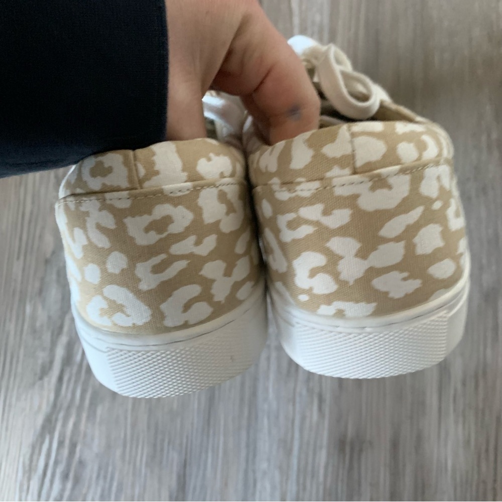 J Crew Printed Road Trip Sneakers Leopard Size 10 - Picture 4 of 6